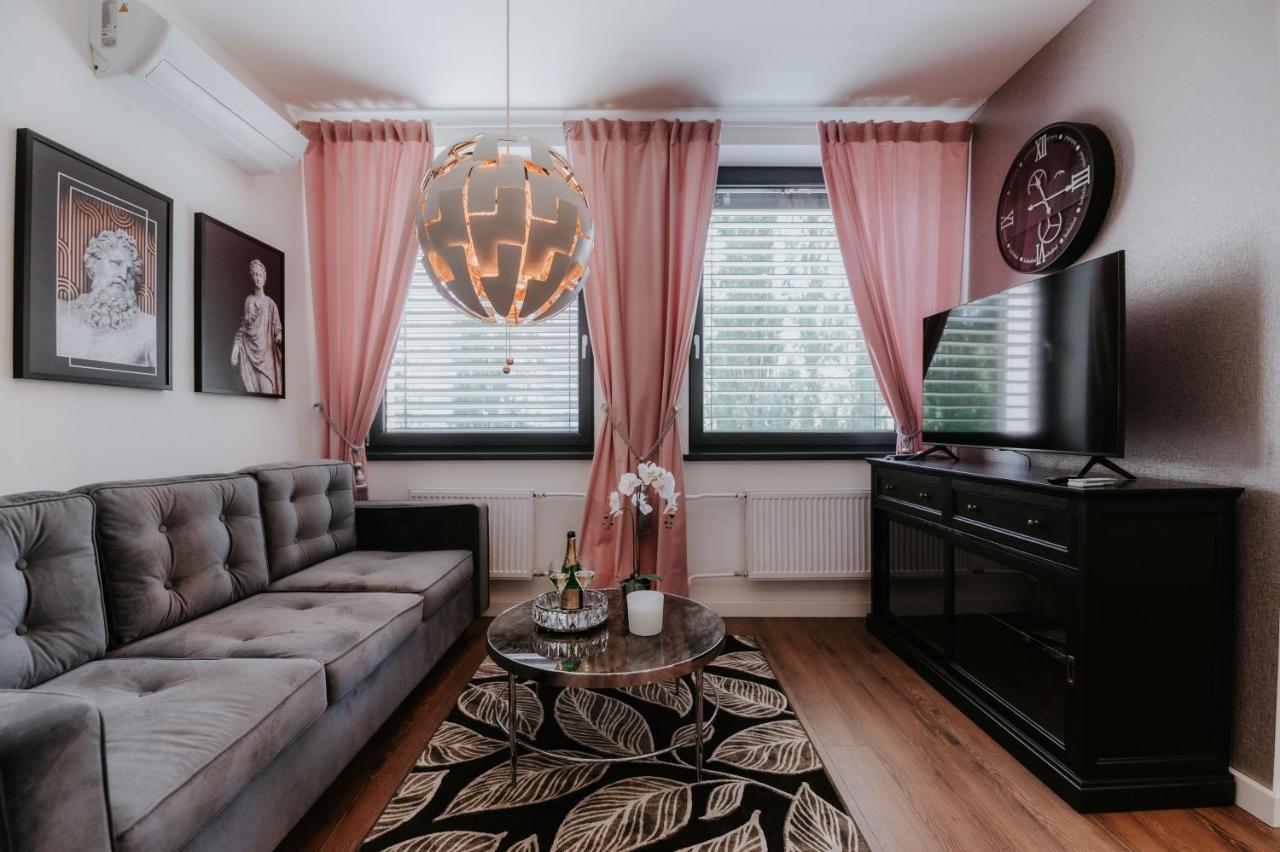 Apartmany Evia Clinic Левіце Екстер'єр фото